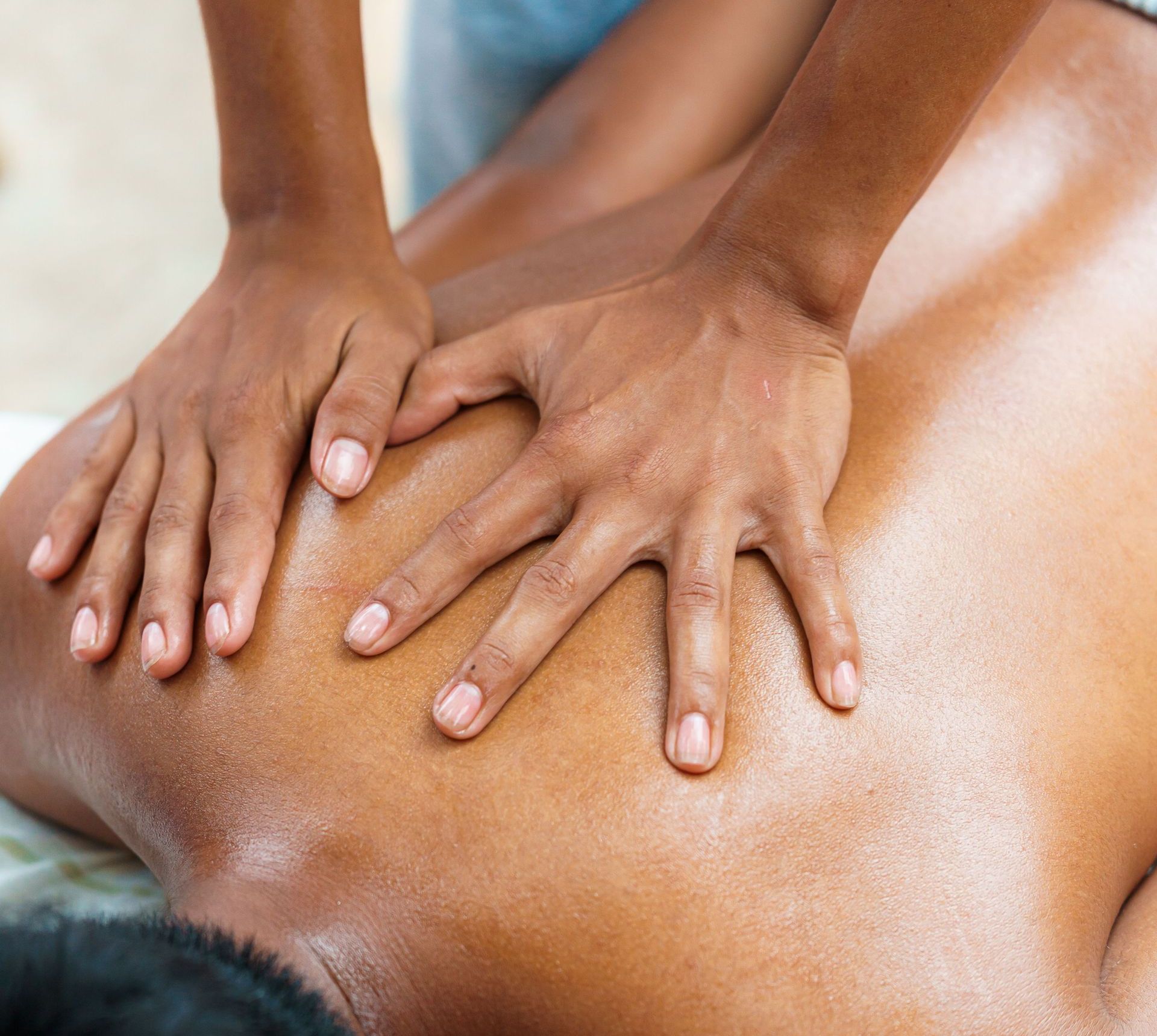 Professional therapeutic massage promoting relaxation and wellness.